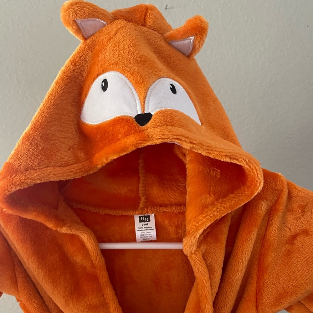 NWT baby bathrobe-fox